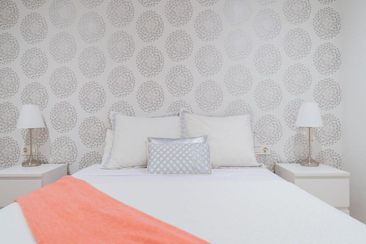 Precioso Apartamento 2 Hab. En Malaga Centro エクステリア 写真