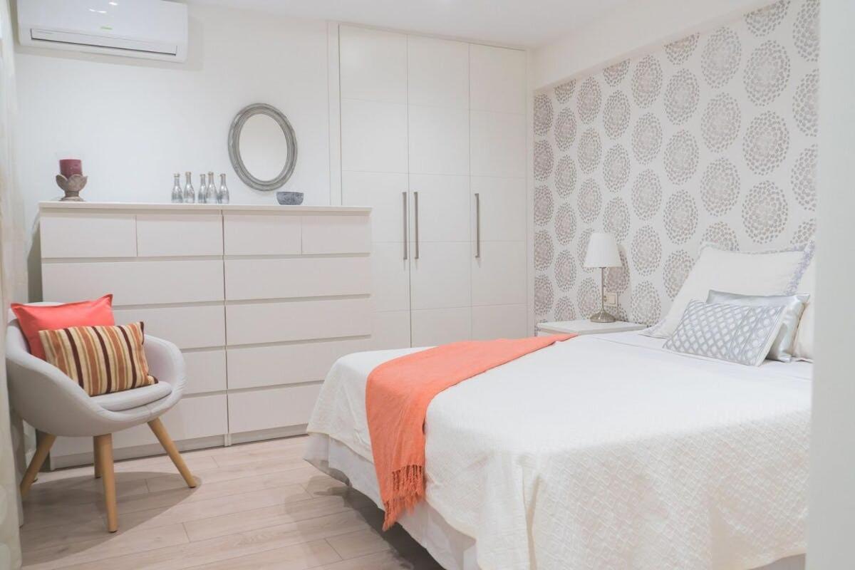 Precioso Apartamento 2 Hab. En Malaga Centro エクステリア 写真